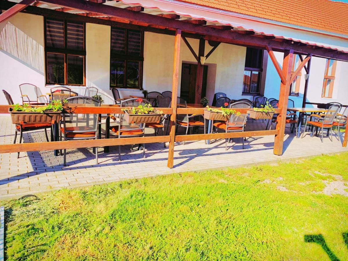Penzion Kravin Bosilec Exterior foto